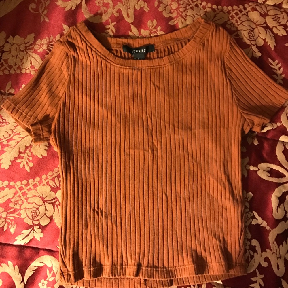 F21/ Orange crop top